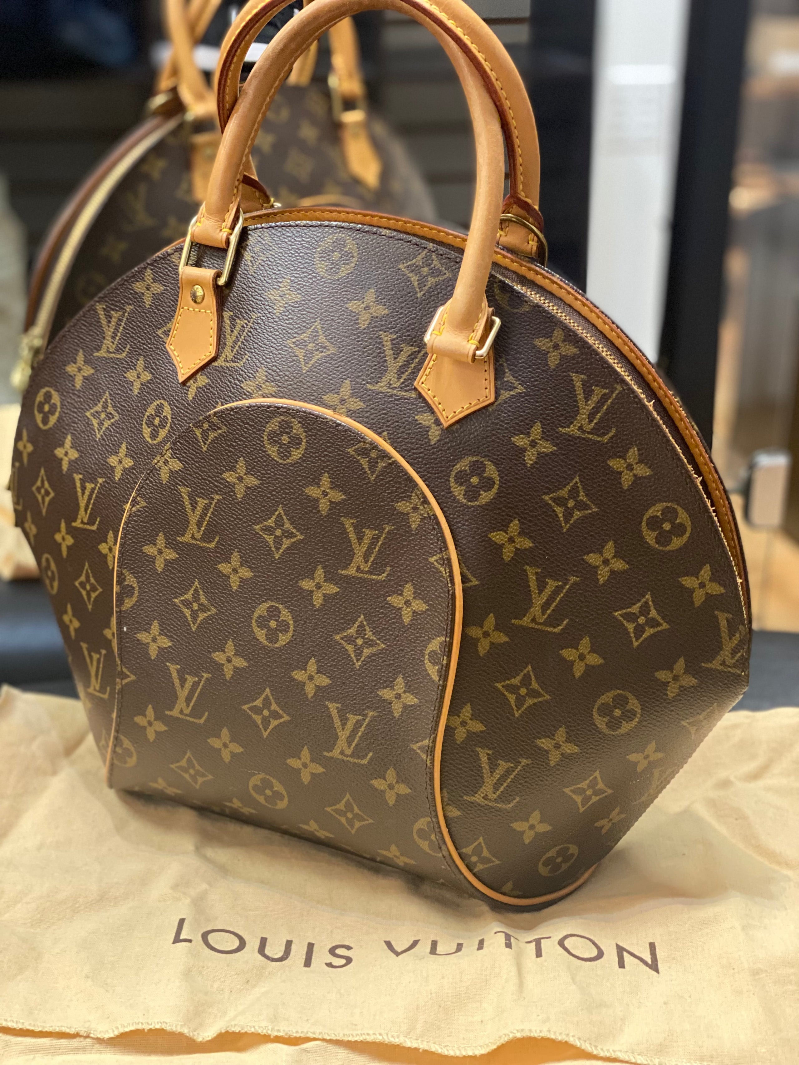 Louis Vuitton Ellipse La Glam Consignment Boutique